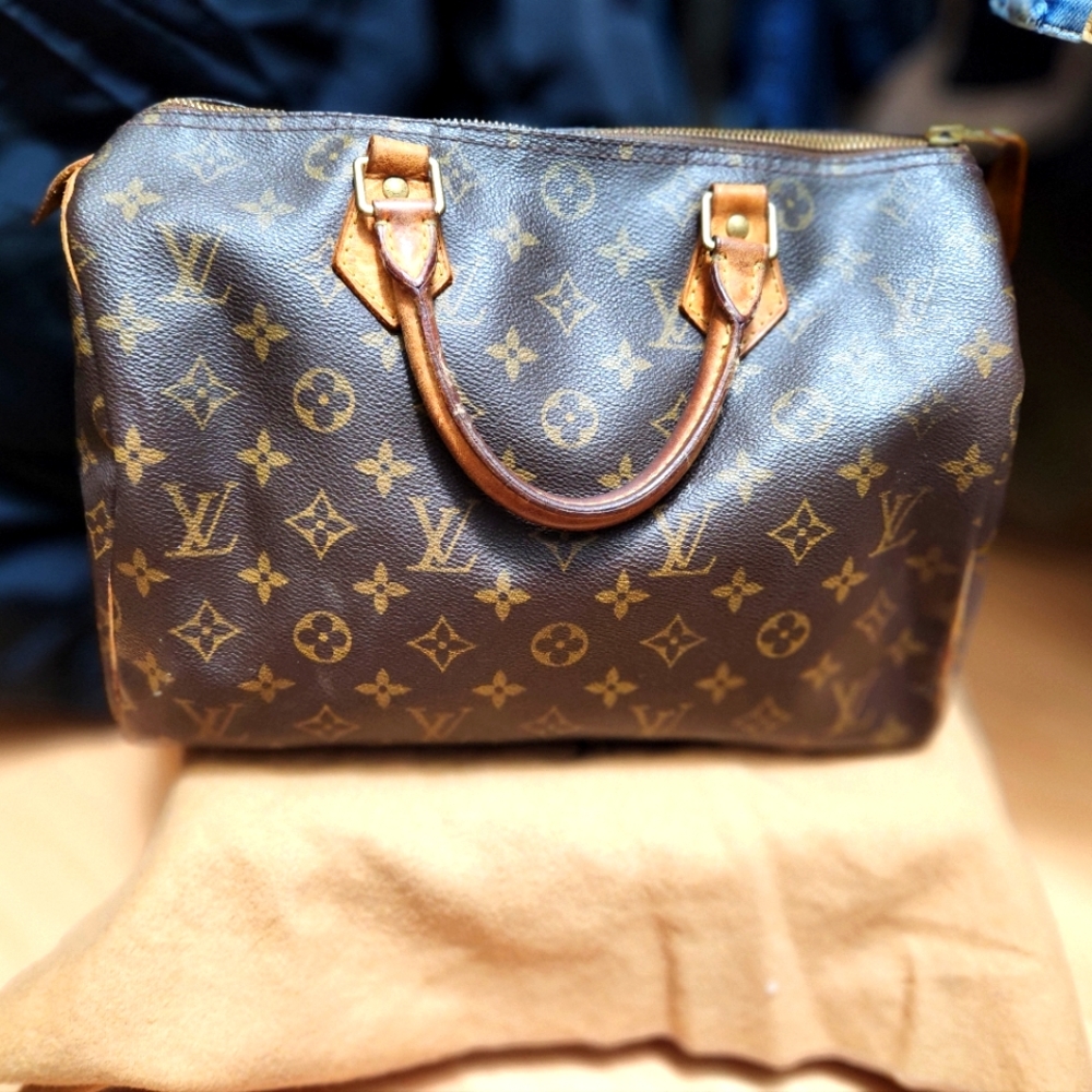 Authentic Louis Vuitton Speedy 30